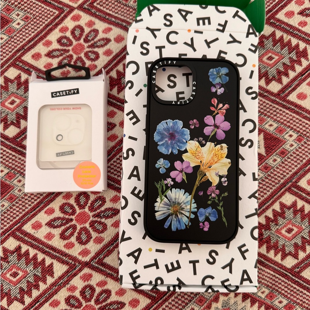 Casetify Multicolor Floral Phone Impact Case for iPhone 15